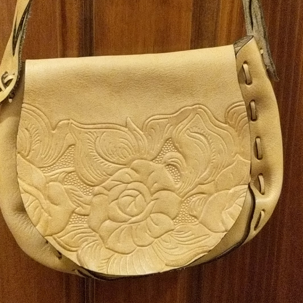 Patricia Nash tooled pink canteen bag purse